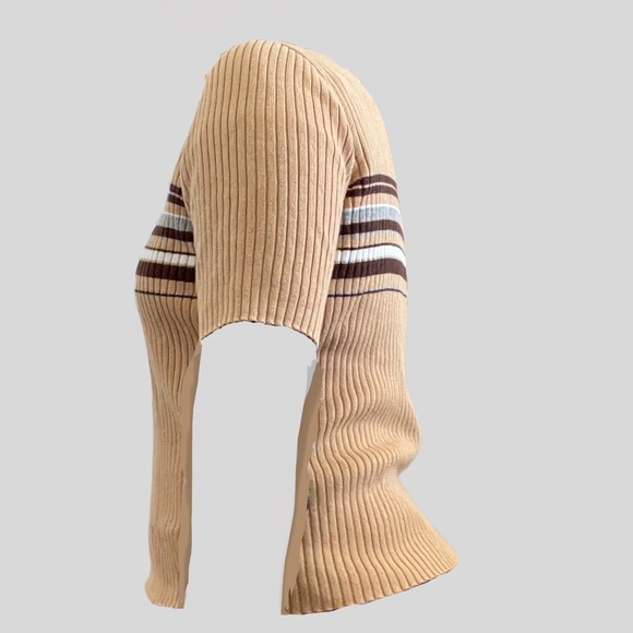 Retro Style Top - Picture 2 of 4